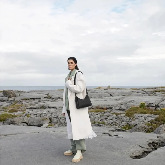 Polene Umi Textured Black - Picture 9 of 10